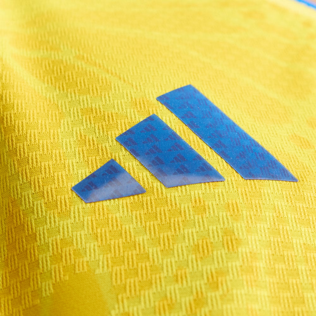 Colombia 26 Home Authentic Jersey product image 4, provided for visual reference and product detail review