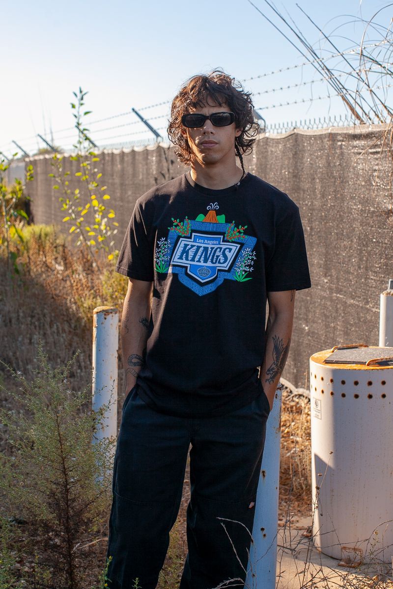 KINGS X SALVADORIAN HERITAGE NIGHT SS T-Shirt product image 3, provided for visual reference and product detail review
