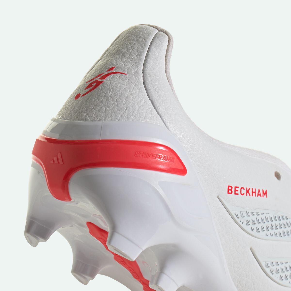 Predator League "David Beckham" FT FG (Kids) product image 8, provided for visual reference and product detail review