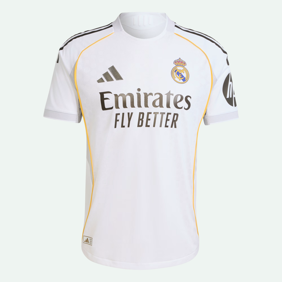 Real Madrid 25/26 Home Authentic Jersey product image 1, provided for visual reference and product detail review