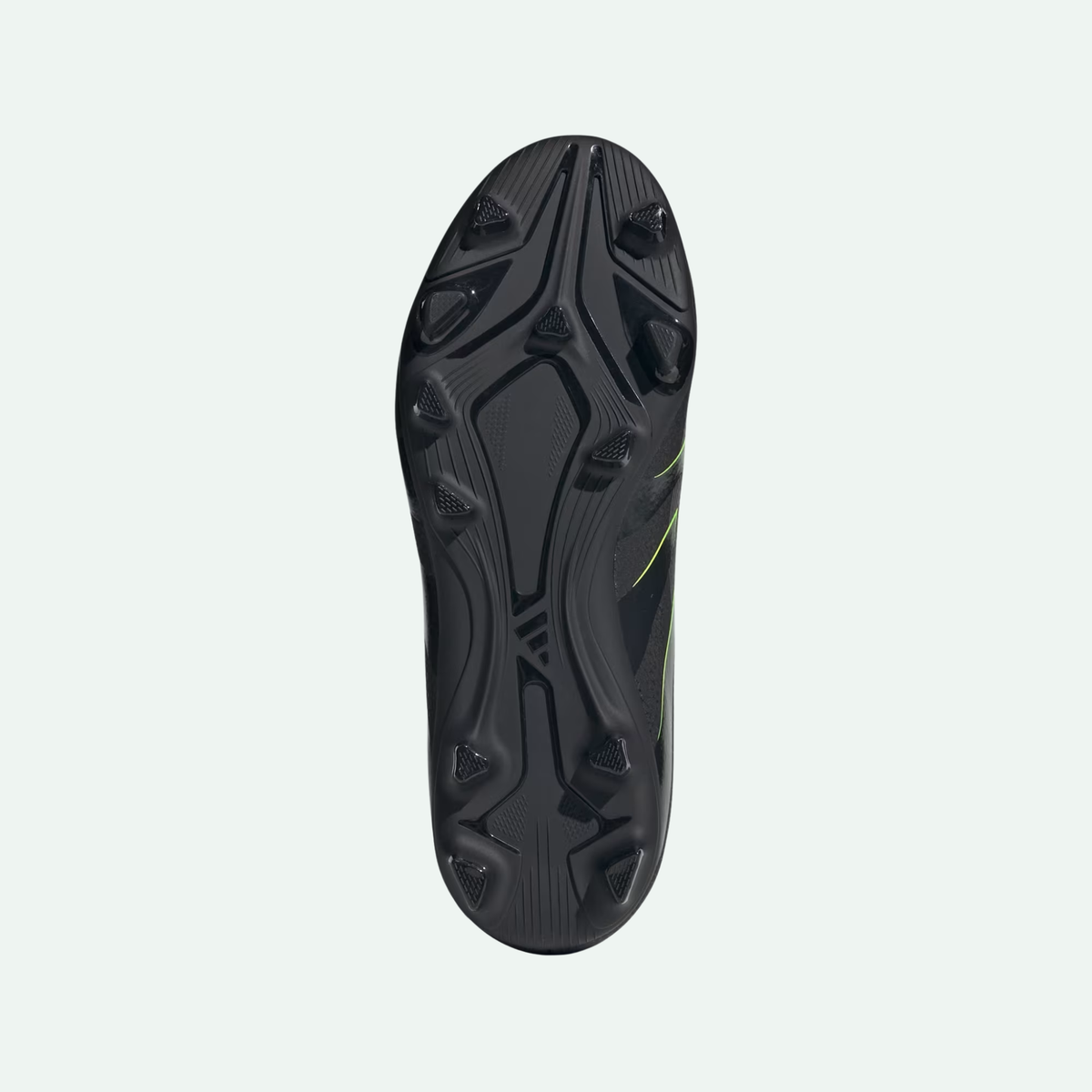 Predator Club FG/MG (Kids) product image 2, provided for visual reference and product detail review