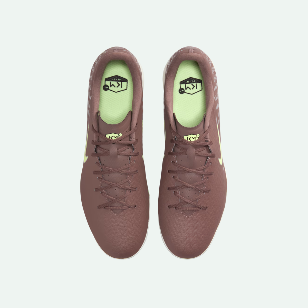 Mercurial Vapor 16 Academy 'Kylian Mbappé' TF product image 3, provided for visual reference and product detail review