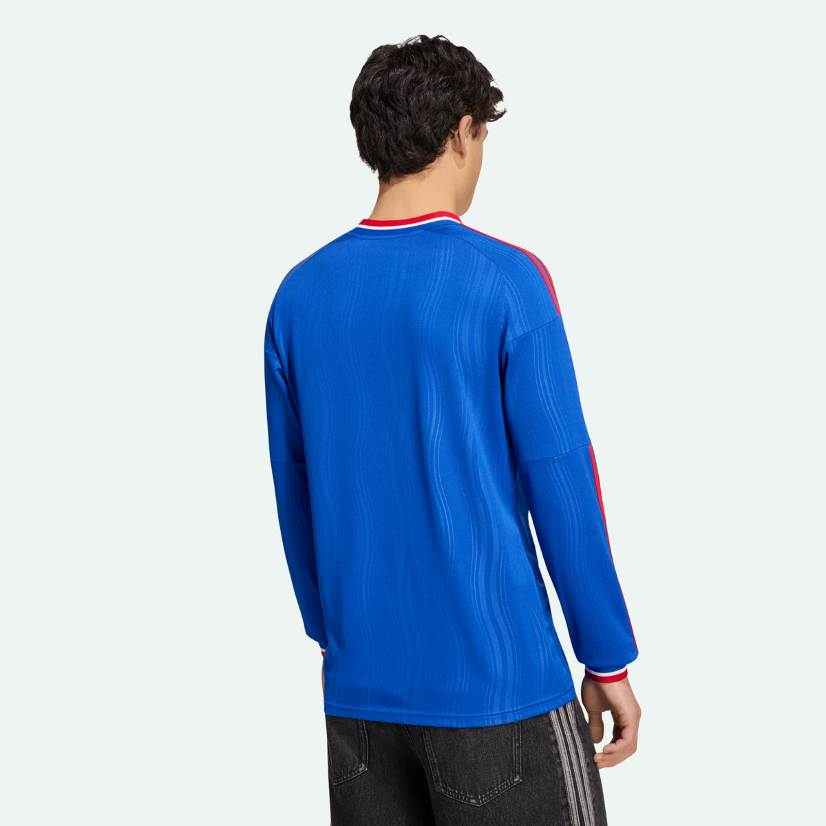 Manchester United 26/27 Away Long Sleeve Jersey product image 4, provided for visual reference and product detail review