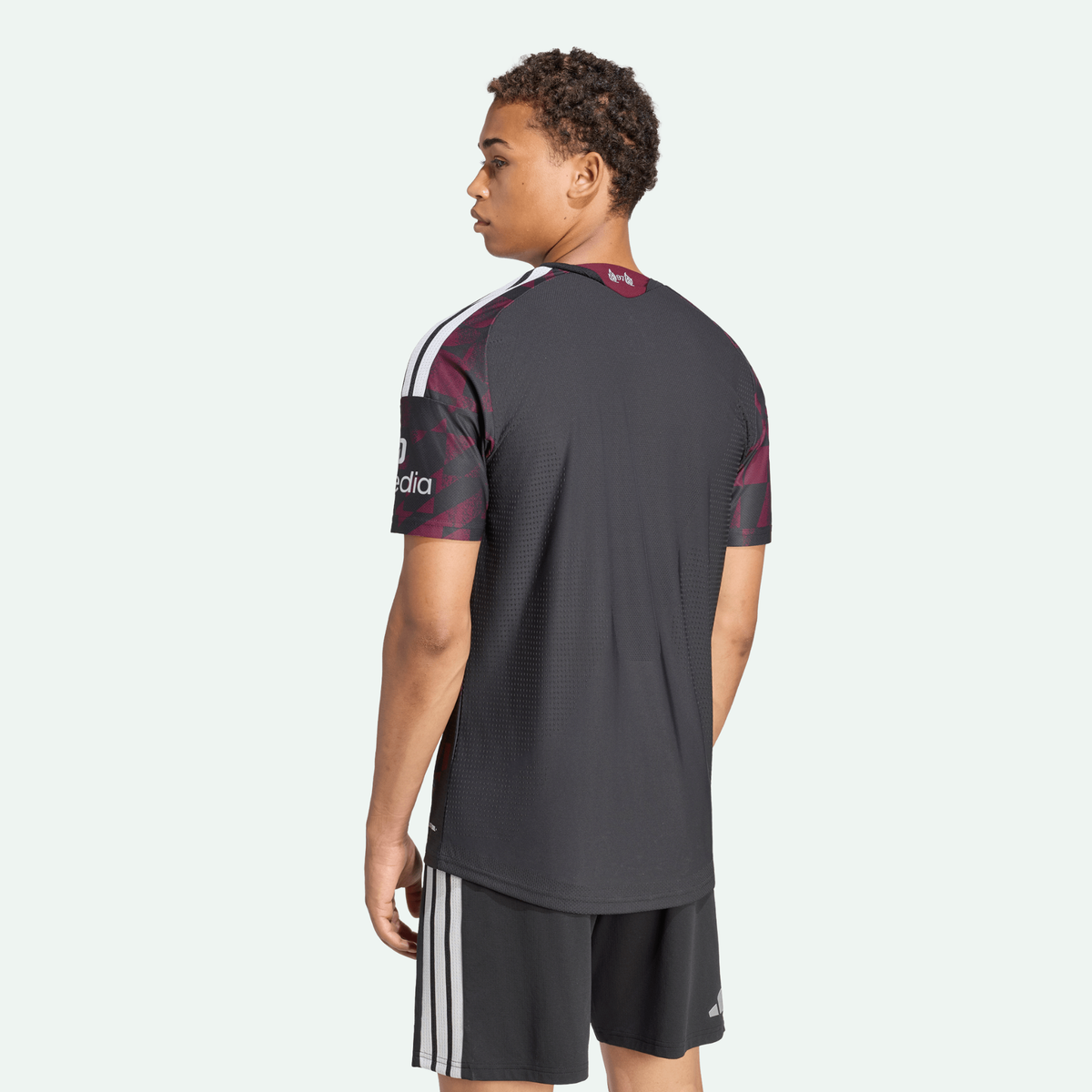 Liverpool FC 26/27 Third Authentic Jersey product image 4, provided for visual reference and product detail review