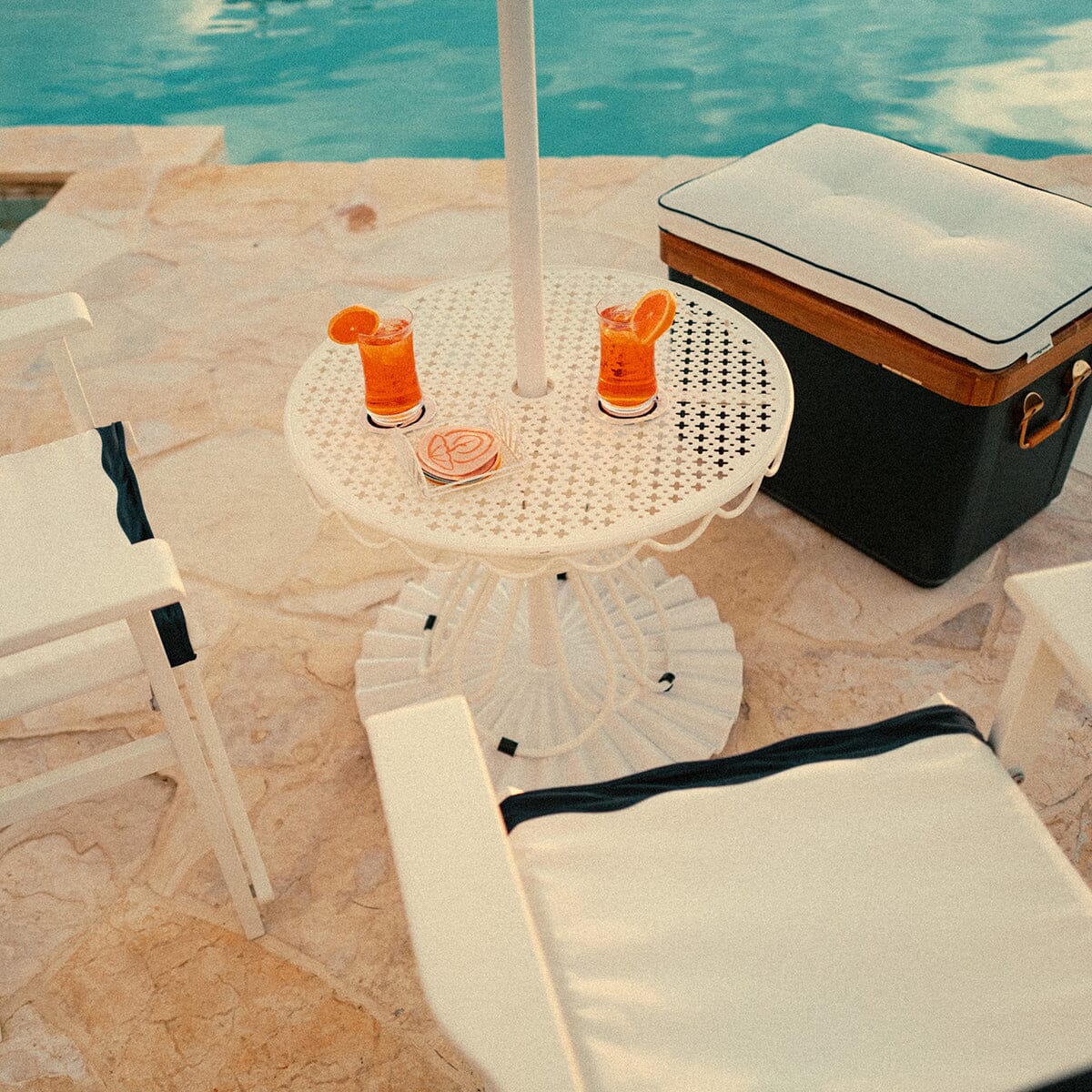 The Al Fresco Side Table